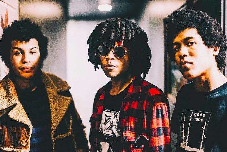 #Repost <a href="/mistahluck/">ERiC LUCK</a>
•  •  •  •  •
So glad I was able to catch my buddies @radkeyrock last night at the @clockoutlounge ...one of the most fun bands I’ve ever seen live.
.
.
.
.
.
#radkey #concert #concertphoto #concertphotography