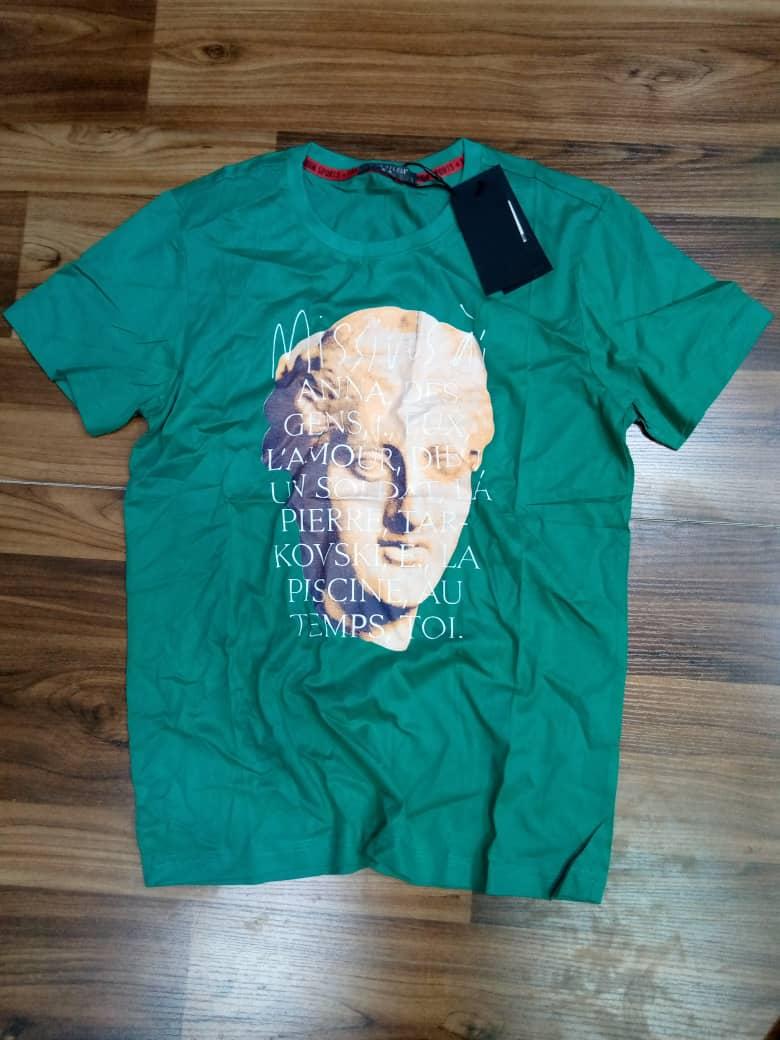 Exito_apparel's tweet photo. Get your roundnecks for #3500 #wizkid #FridayMotivation #BlackLoveAlbum #solokingstar #tupacshakur #paulmorax #gbohunmi0 https://t.co/LJPbjhMFci