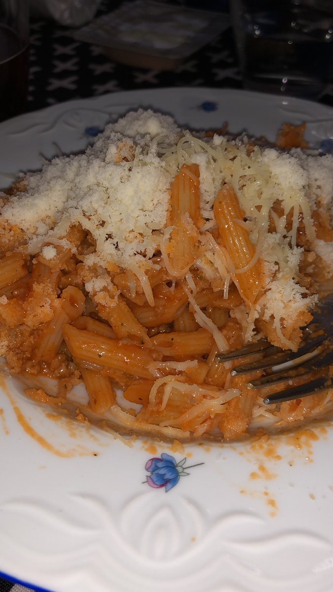 kairarose_'s tweet photo. ¿Cuáles están mas buenos?

RT macarrones con tomatico
FAV macarrones con nata https://t.co/rC3qUwugTo