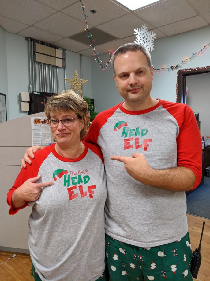 WendellMagnetES's tweet photo. Happy Holidays from The Head Elf (@WESPrincipalJZ) and The Real Head Elf (@WESAPArmstrong)!  #WhosGotItBetterThanWES https://t.co/8rWu8Uzr3d