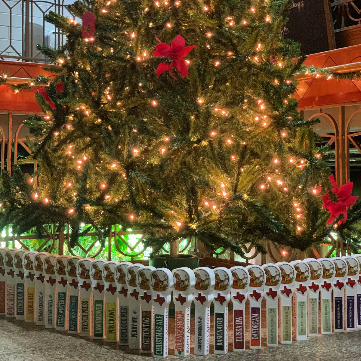 All we wanted for Christmas was enough beer for all, and <a href="/SaintArnold/">Saint Arnold Brewing Company</a> 4th Annual Naughty List 33+ Tap Takeover delivers🍻
This year is bigger than ever with 37 taps by Saint Arnold, custom glassware, and appearances by Bad Santa, <a href="/brockwagner/">Brock Wagner</a>, and <a href="/aaroninkrott/">Aaron Inkrott</a>
#conservatoryhtx