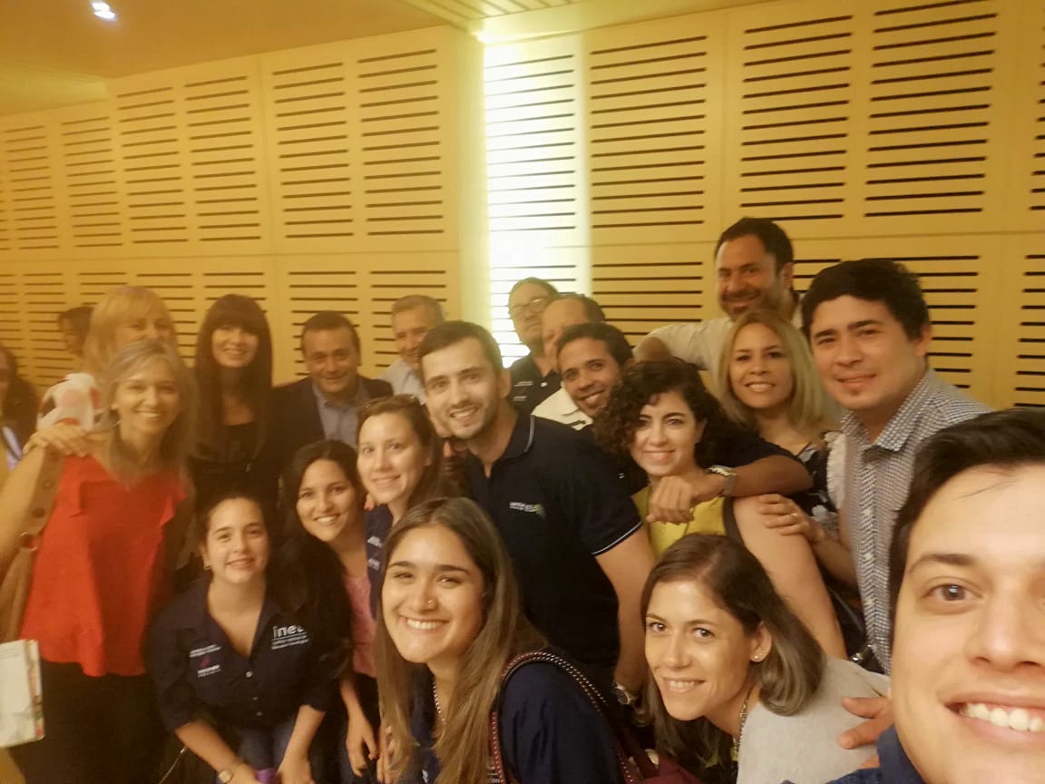 jalbertogalarza's tweet photo. Hoy por la mañana se firmó el acta de intención para seguir innovando, ahora en economía del conocimiento y generación de empleos en fabricación de tecnología. @smartcultiva @herrerayflia @MARCELOMISIONES @miguel_sedoff @lucasaromero @DiegoGolombek @trottanico https://t.co/5c1FQYXeKs