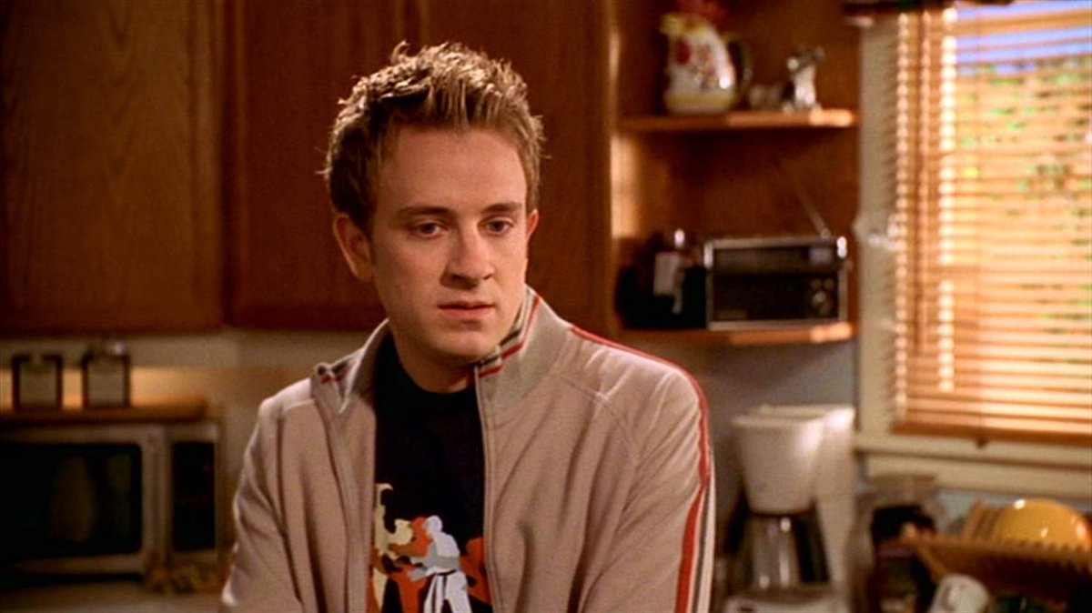 10. Andrew WellsA gay icon, comedy gold, none stop fun and just one of the best characters to ever be on buffy.When he’s a shit villain he’s great and when he’s a remorseful hero he’s great. If buffy had gone on for a few more seasons Andrew would have become HUGE