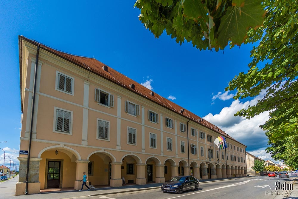 PREDSJEDNIK HSLS-a KORISTI GRADSKE SLUŽBE ZA POLITIČKE OBRAČUNE
Reakcija Bajsove nezavisne liste na Hrebakov istup
bit.ly/2ScfuDV