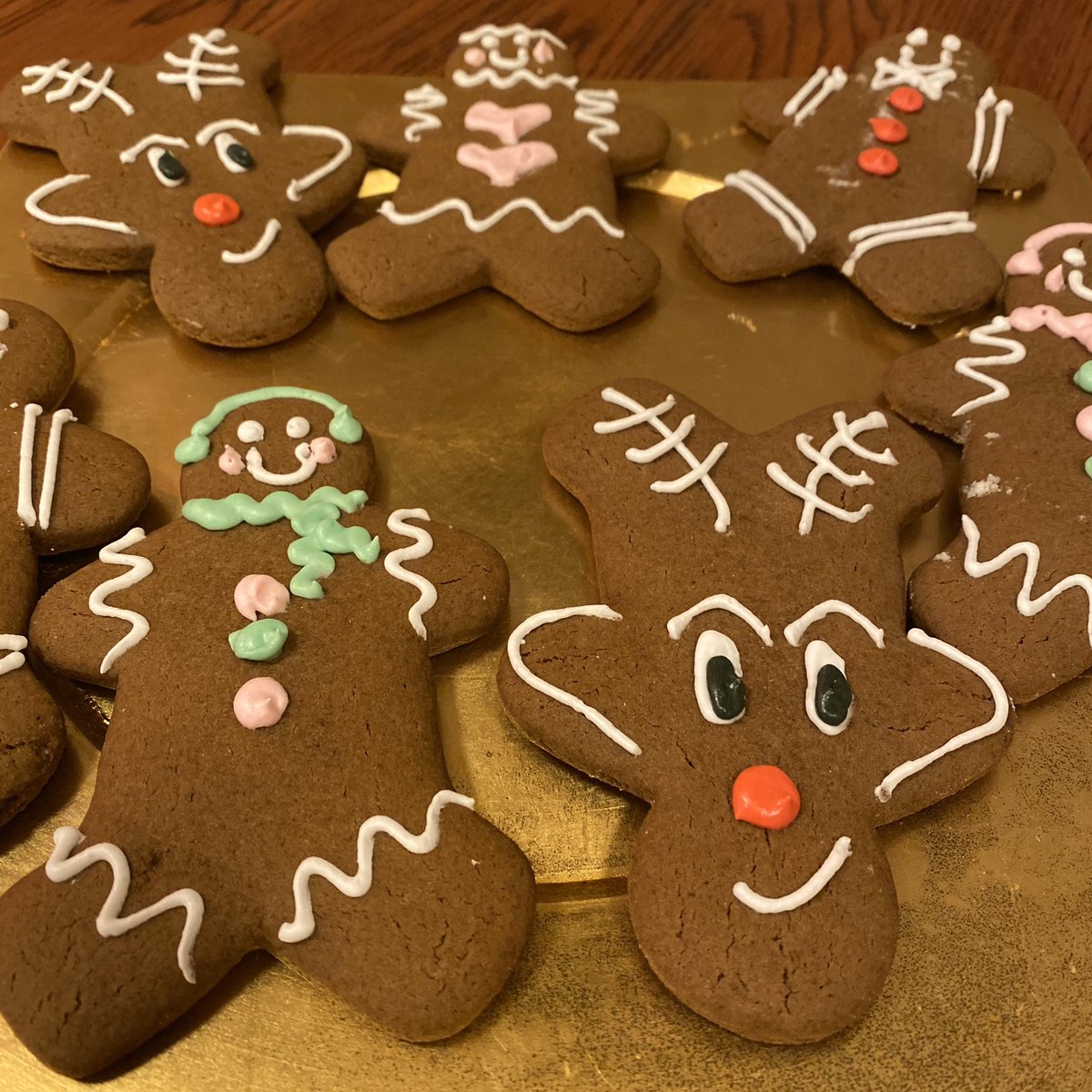 Cle Elum Bakery tweet media