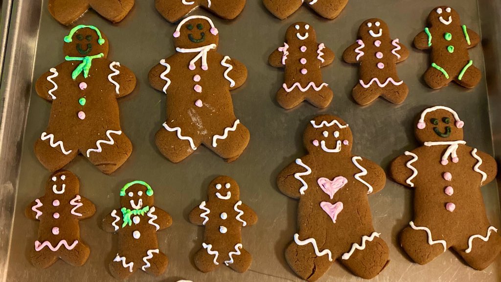 Cle Elum Bakery tweet media