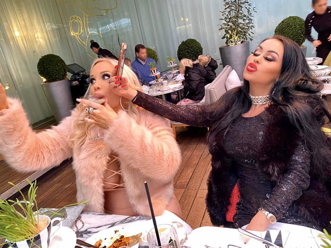 Extra casual as always @more_milf ❤️🖤 https://t.co/7fdCADNU6M<a class="tags" href="/tag/more_milf">@more_milf</a>