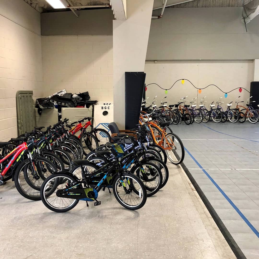 'Tis the season to be giving.  

A huge thank you to our partner @Nielsen for hosting a corporate bike build in collaboration with <a href="/onbikes_org/">onbikes</a> and donating all 100 bikes built to Think Big kids at local @bgctampa clubs across the Tampa Bay area!  

Thank you Nielsen!