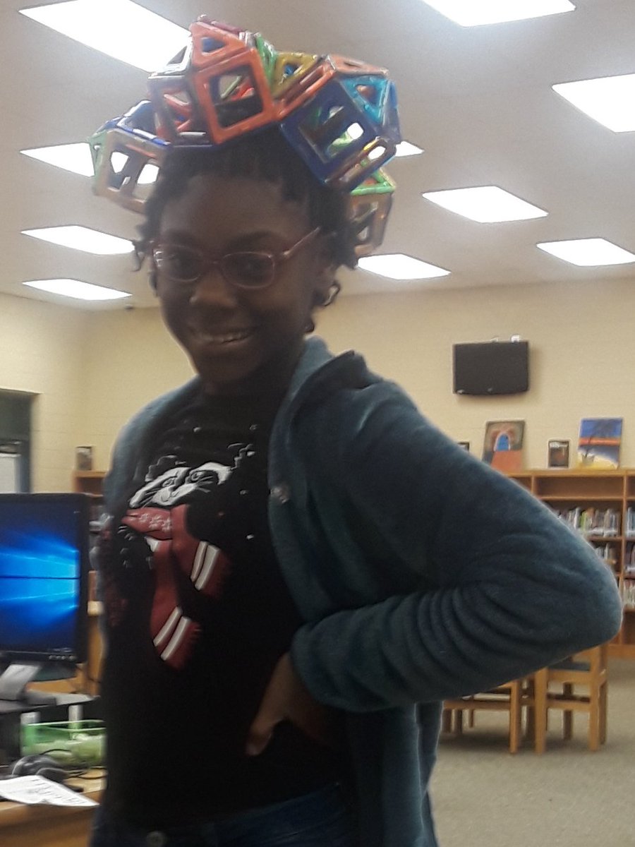 LibraryScorpion's tweet image. More MakerSpace creations #LearnCreateShare @SMSScorpions