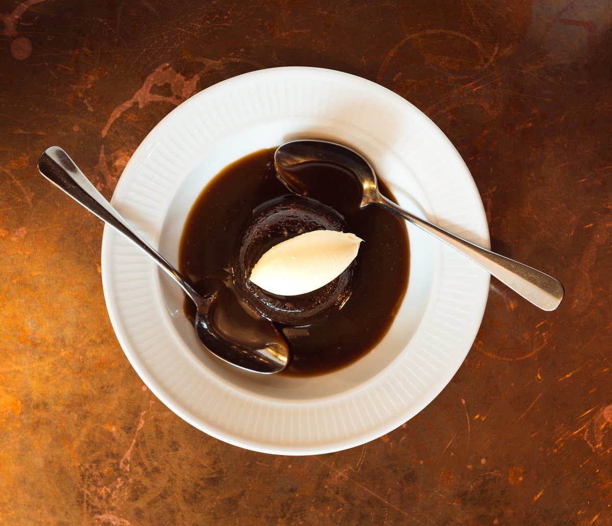 HawksmoorEDI's tweet photo. It might be the season of giving and all but let's be honest - who's allowing that second spoon for a Sticky Toffee Pudding? 🤔 https://t.co/xZlKjXbu8u