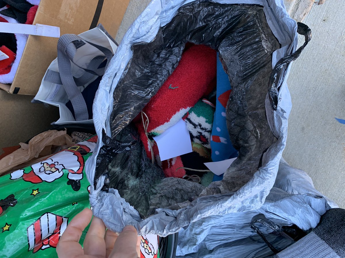 thewingsofarmor's tweet image. Walking out to wonderful surprises to hand out Christmas Day. @OakCityCares @RaleighHomeless @ABC11_WTVD