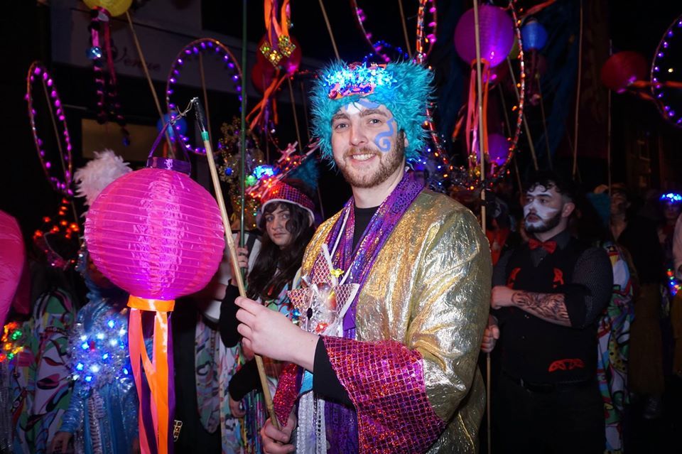 Finally, the day has come for the City of Dublin Winter Solstice Celebration Festival! Running from 4-6:30pm in TU Dublin (DIT) Grangegorman Campus, there will be storytelling, craft-making, theatre workshops and performances, music, and more! Book here: buff.ly/33PA7rI