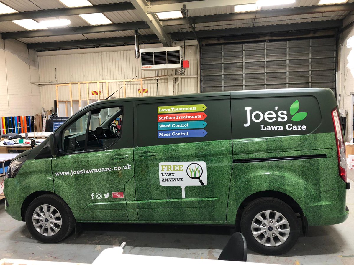 DigitalDeadline's tweet photo. #AllwrappedUp For #Christmas in @3MWrapsUK Matte Military Green and printed cast material on this brand new Ford UK #TransitCustom for @joes Lawn Care, find out how we can transform your vehicles #wevegotitcovered at https://t.co/t3yGNO1nre or call on 01664 410088 #iwrappedthis https://t.co/IyPt8zQbf3