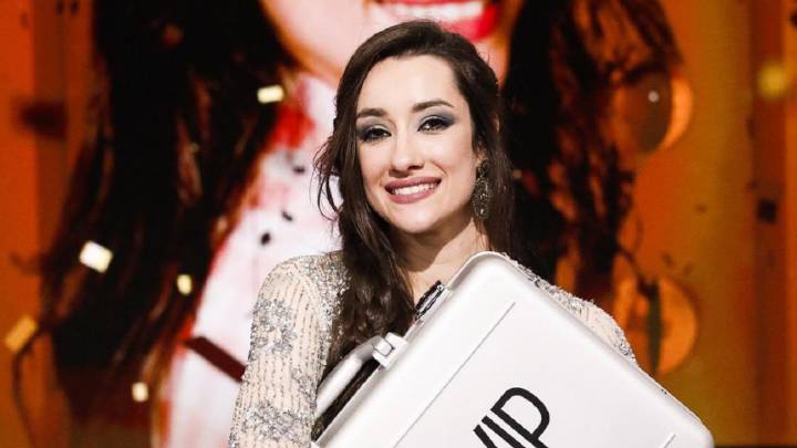 Lecturas's tweet photo. Esta es la suma de dinero final que se ha embolsado Adara Molinero #GhVip7 #MeGustaGHVIP https://t.co/IefxNSJ50O https://t.co/DGPz227mC0
