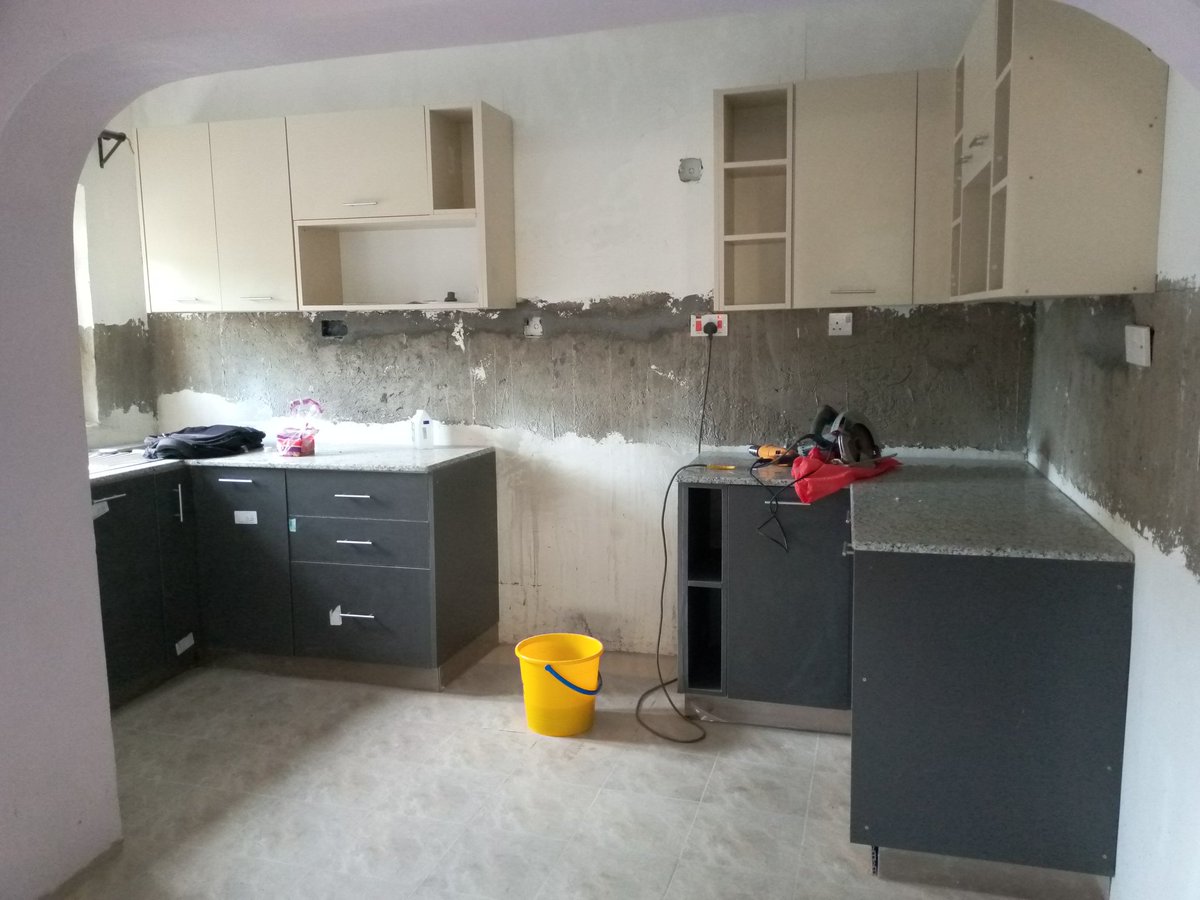 Last project of 2019Karen site.Scope of workCabinetryGranite.Wardrobes.Thank you do believing in us.0722692209 and keep RT. Our next client could be on your TL.