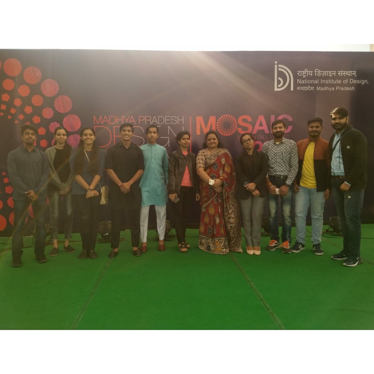 SAGE_INDORE's tweet image. Students of #InstituteofDesign at #SAGEUniversity were part of #MadhyaPradeshDesignUtsav ,an awe-inspiring design event, where they interacted with professionals from the #DesignIndustry &amp;amp; participated In various competitions.
#DesignCompetition #SAGEIndore #SAGE #SUI #SAGEGroup