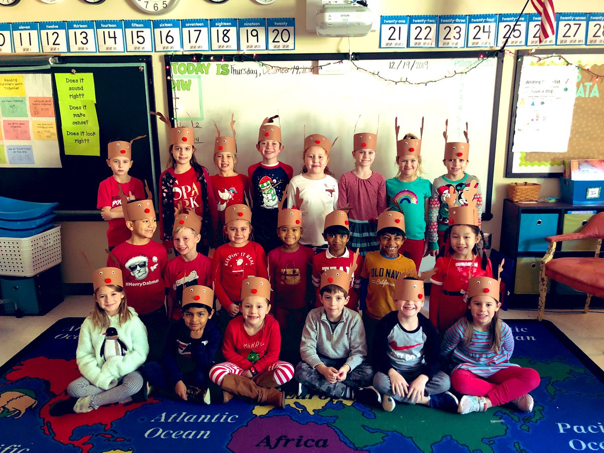 mstoneCWES's tweet photo. Have a GREAT break! ⛄️ https://t.co/d31hOmUz6k