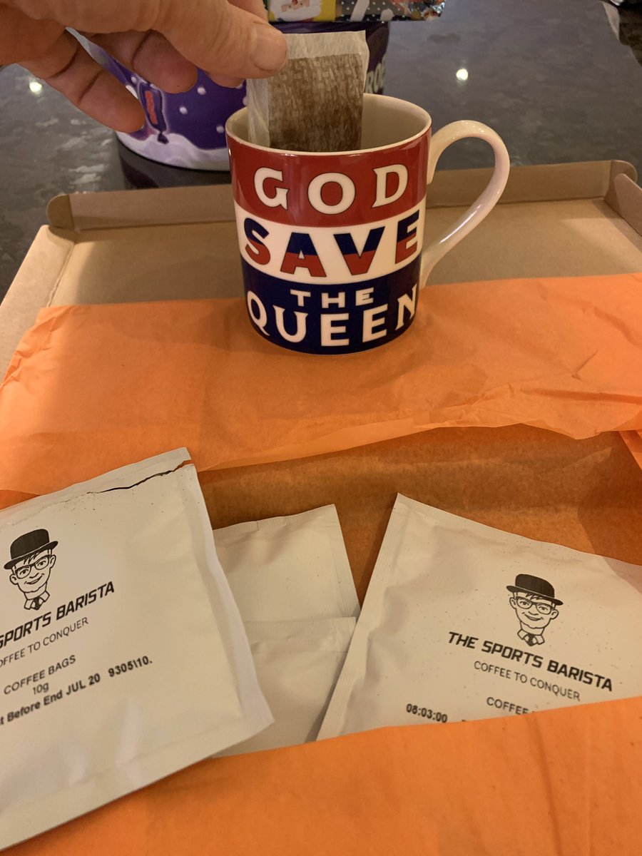 LeeSPerry's tweet photo. My pre run @sportsbarista coffee this morning, brought to you by HM The Queen 👑 Seriously tho, I thought this would be too strong for me, I love a coffee but not expresso type stuff. It’s taste good, give it a go (I said go, not shot!) #coffee #runenergy #caffineboost https://t.co/hYilQzxXcB