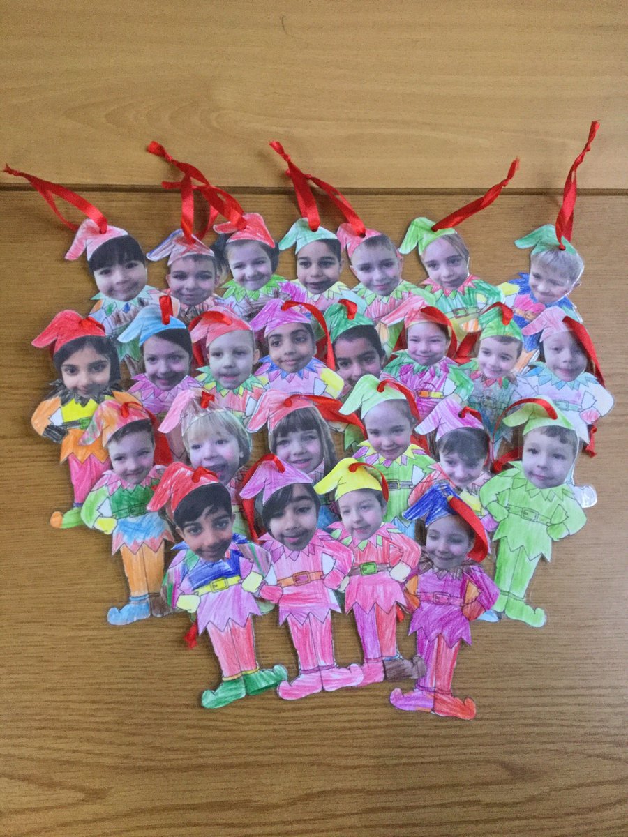 Y1_Windmill_CE's tweet photo. Year 1 have all taken an Elfie to help wish everyone a magical Christmas and a wonderful New Year! See you all in the New Year. https://t.co/xRBsYHoVcx