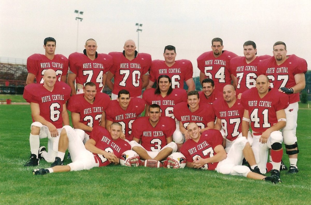 tclifonti's tweet photo. ...#StaggBowl2019. Good luck to the North Central football team /@football_ncc/! All of the @NCAlumni are with you today. Have a great game—your greatest game! #WeAreNC #CardinalRED #RunToTheRoar #FightOneMoreRound https://t.co/64JreDMDny