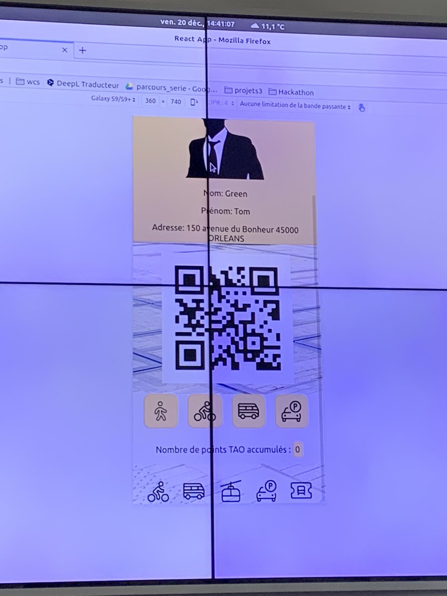 AvousPierre's tweet photo. Premières restitutions du Hackathon avec pleins d’idées des équipes.. 👍💪💪 @WildSchool_Orls @groupekeolis  #mobilité #innovation https://t.co/AARdIz0MjD