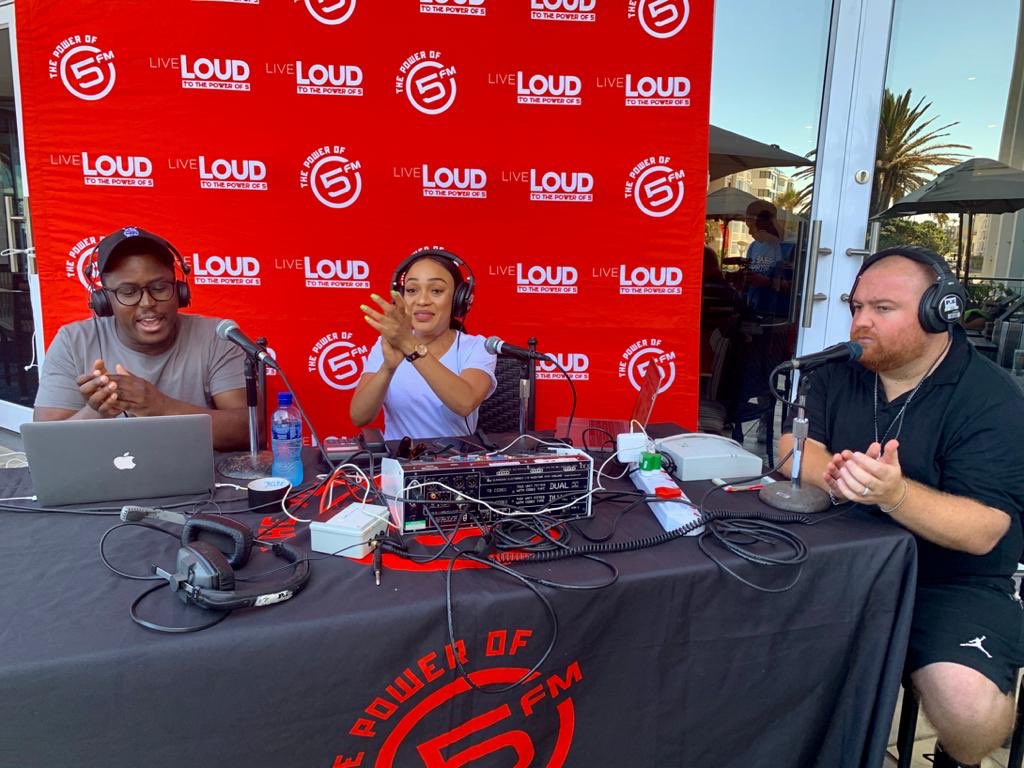 SouthernSunGrp's tweet photo. We are in PE at #GCKingsBeach with @5FM @ThabootyDrive for #5ummerTakeover
Pop in and say hi 👋 https://t.co/HD1odxI02Y