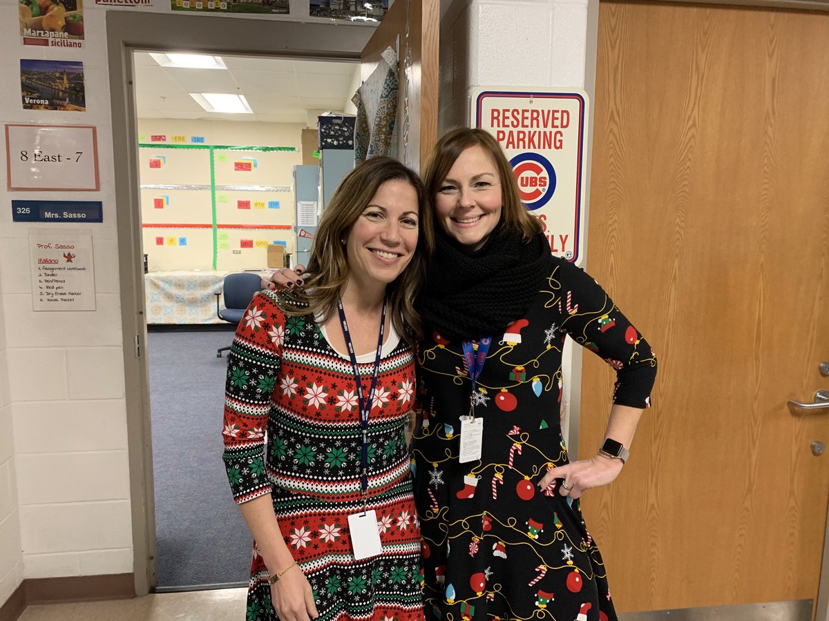 prof_sasso's tweet photo. HolidayCheer on our last day  before break!  ⁦@AHSD25South⁩ #southlearns ⁦@ahsd25⁩ https://t.co/gFeoMda8qF