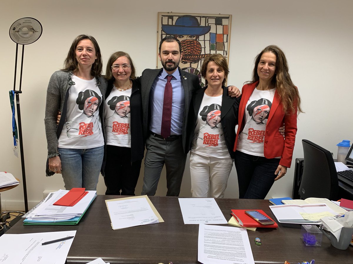 The School of Advanced Studies on Food and Nutrition management and admin team with the head <a href="/phisquarelab/">Del Rio’s Lab @Unipr</a>. In the formal rebels outfit!! It's an amazing team and the School is doing great because of them!! Thanks a million!! Happy Christmas!!!🎄 <a href="/unipr/">Università di Parma</a> <a href="/don_angelino/">Donato Angelino</a>