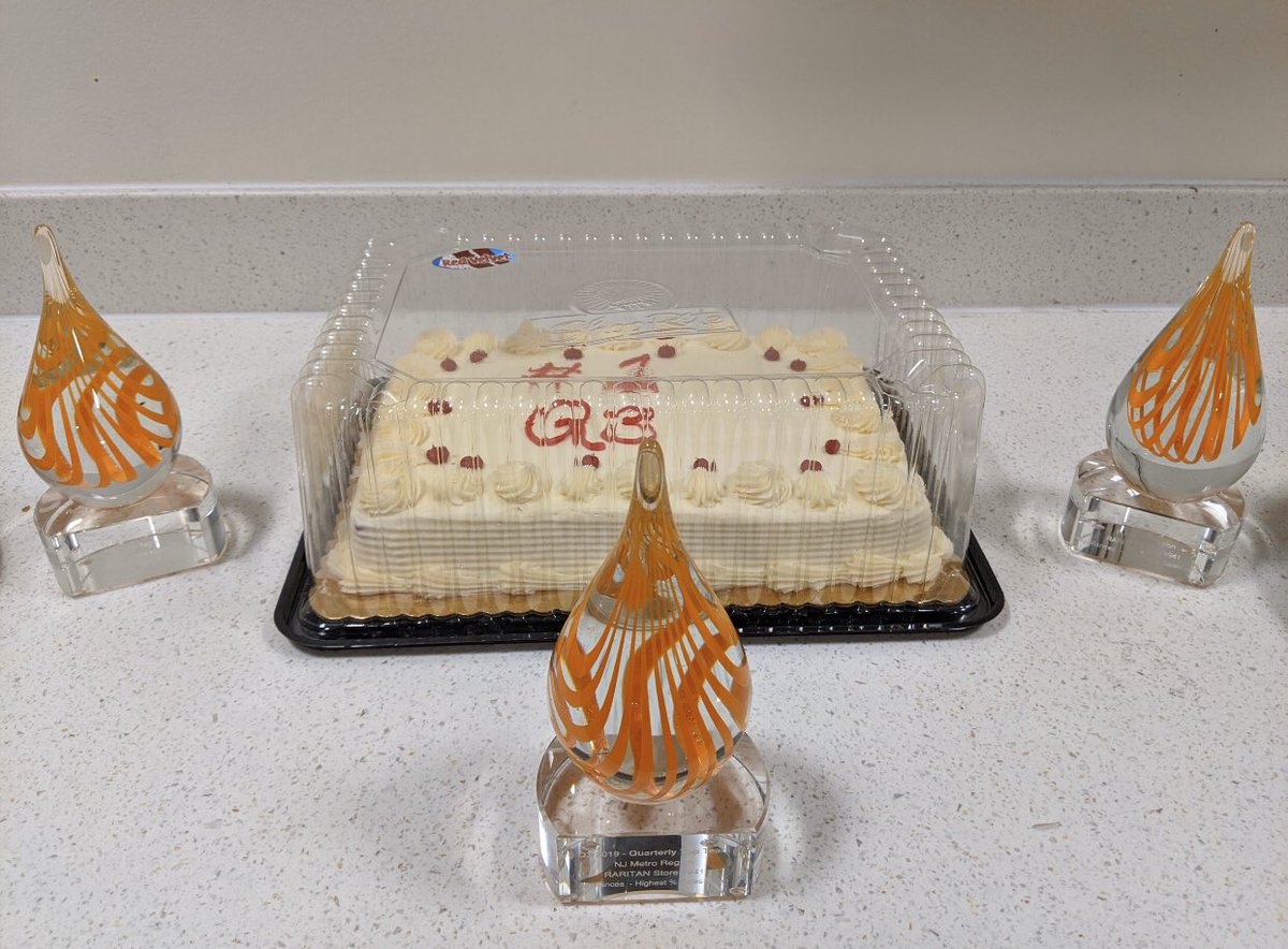 THD0941's tweet photo. For a third consecutive quarter, store 0941 brings home the hardware for Appliance Sales vs Goal. Specialists, COS, PASAs  backup coverage and Service Desk associates pulled together as a team. Well done.
@nyyroro @DorelHD @babb_steve @KevinLent13 @rgalante_46 @Norm_Boardman https://t.co/YWqYdRKyZa