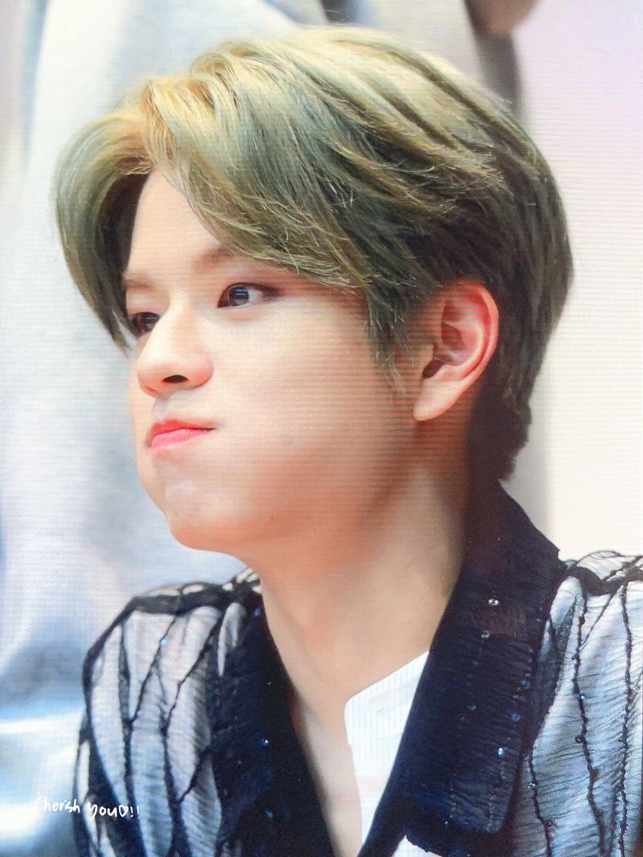 cherishyou922's tweet photo. 191220 여의도팬싸 #스트레이키즈 #승민 https://t.co/IIdbYi5mo2