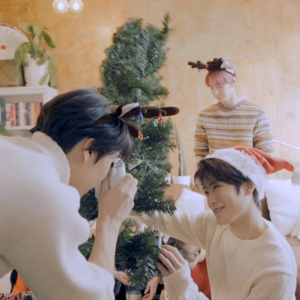 cottonjh97's tweet photo. นี่ก็เกินไปมาก เห็นแล้วอยากมีแฟนชอบถ่ายรูปชิบเป๋งเลย https://t.co/5noza07OQE
