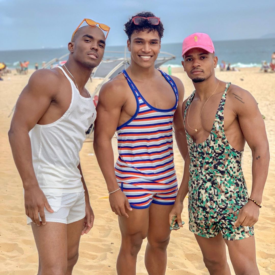 GoffneyKyle's tweet photo. Yeah they fuk with us, but uummm we don’t fuk with them. This is all the crew I need right here. Me, My Bro, &amp; My Beau 👊🏾❤️👍🏾 https://t.co/vGUhxEYD2D