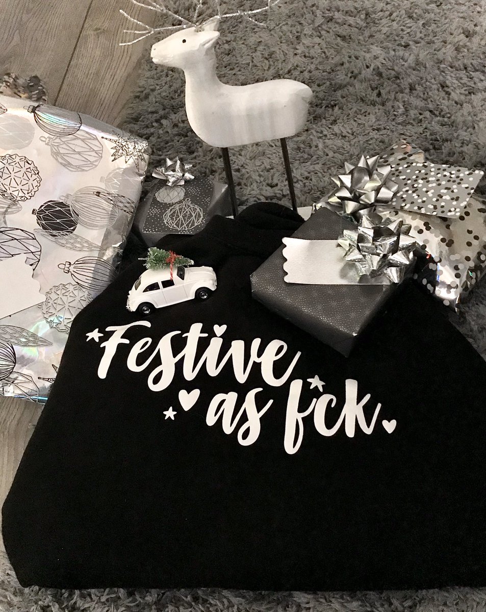KatelooeKate's tweet photo. My Christmas jumper this year.... quite liking it 🤣#festiveasfuck #christmasjumper #christmas #december #perfect https://t.co/rA51IwvmrJ