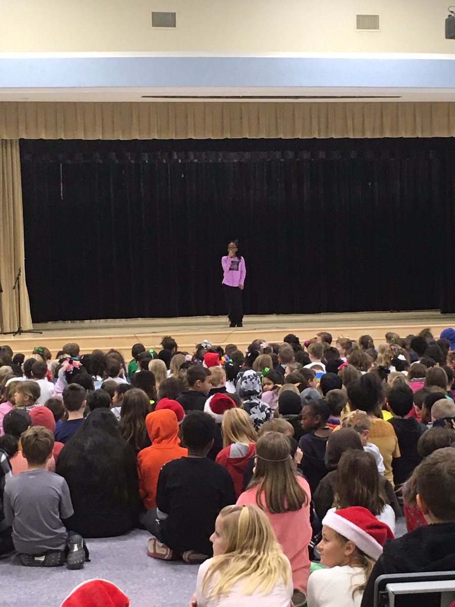 Deerfield Elementary School tweet media