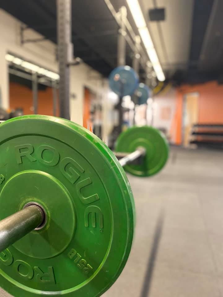 TheWAC's tweet photo. Are you getting enough weight training in your workouts? There are some amazing trade-offs! 👇🏻#FindYourFitFriday

Weight training can improve your posture, sleep and energy levels!

WEIGHT TRAINING CAN BOOST YOUR CONFIDENCE!
AND MORE!!

#mkefitness #mkedowntown #mkerogue https://t.co/58CUVcVMWz