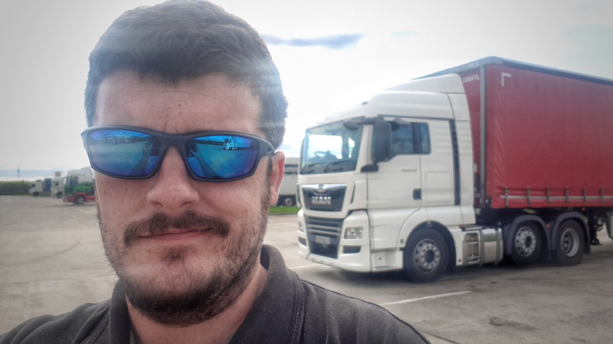 Trucker Andy tweet media