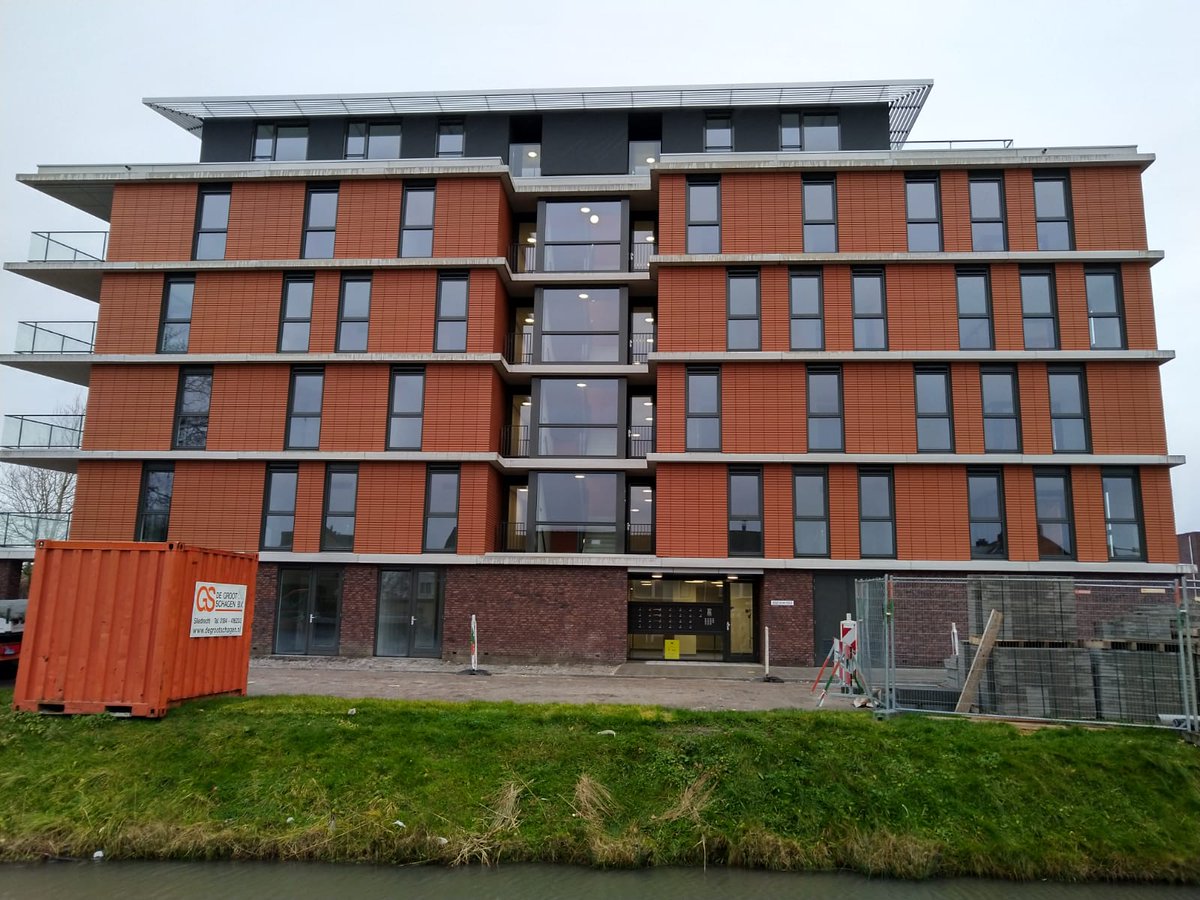 henkdebruin73's tweet photo. Klaar. 26app Honselersdijk.
#vanwijnen
#arcadewonen https://t.co/lVuxqIEuma
