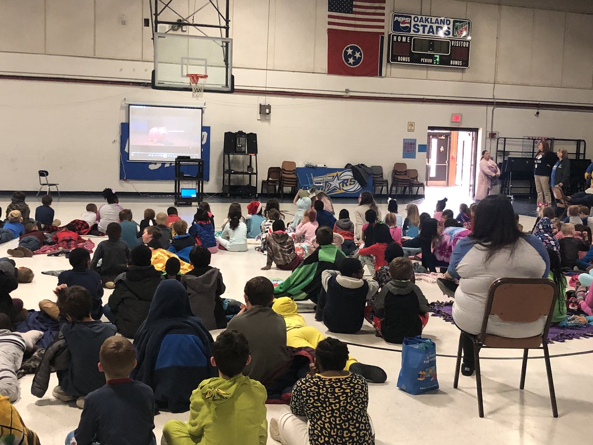 OESrockSTARS's tweet photo. Pajamas Day! Movie Day! #You’veGotAFriendInMe #ToOESandBeyond @suptking https://t.co/ltHFZX4pe5