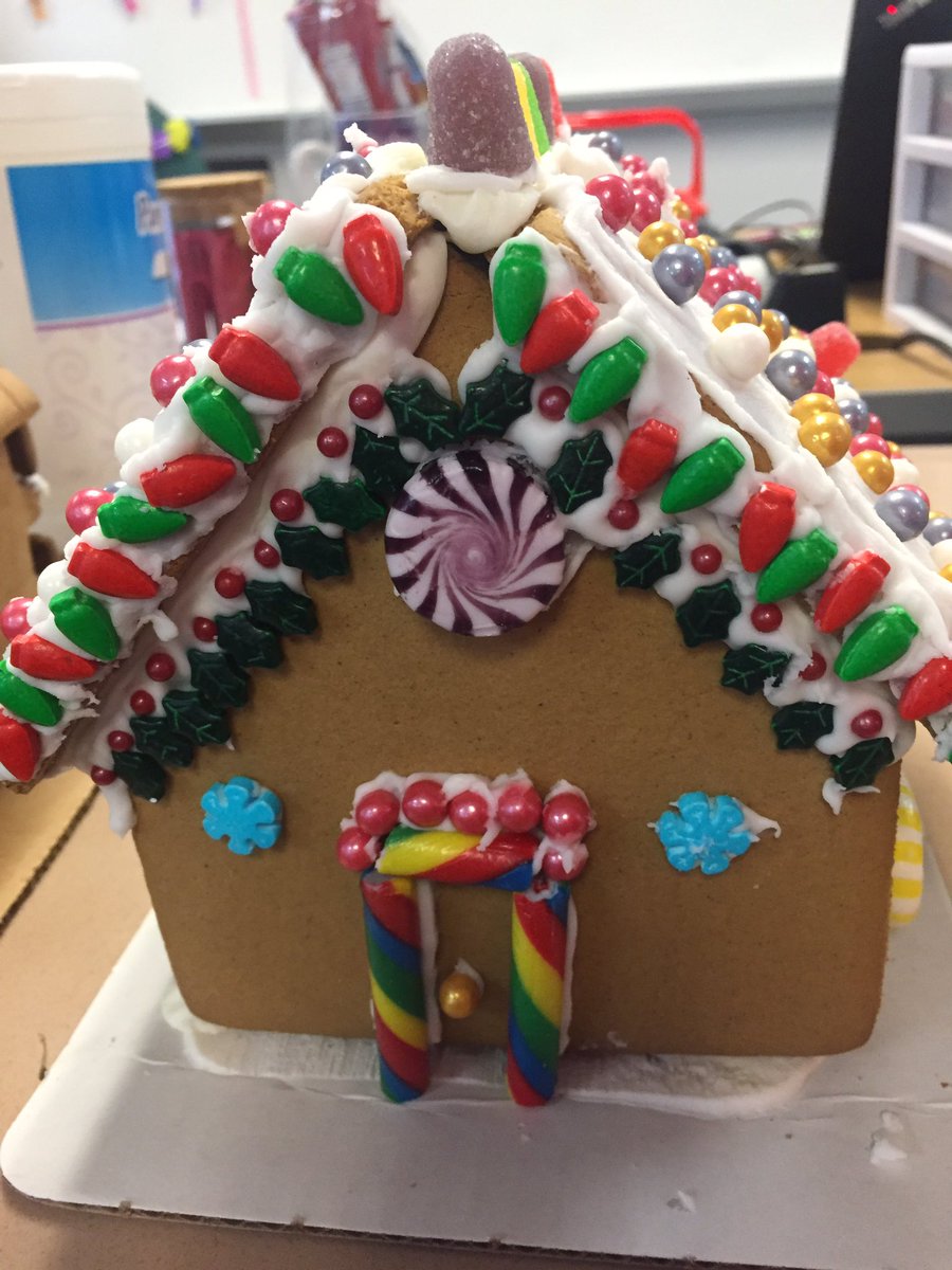 MsNewman_Math's tweet photo. Their slope gingerbread houses turned out amazing #ECMS #Gingerbreadhouse #GameonIMPS https://t.co/60VRuClCXZ