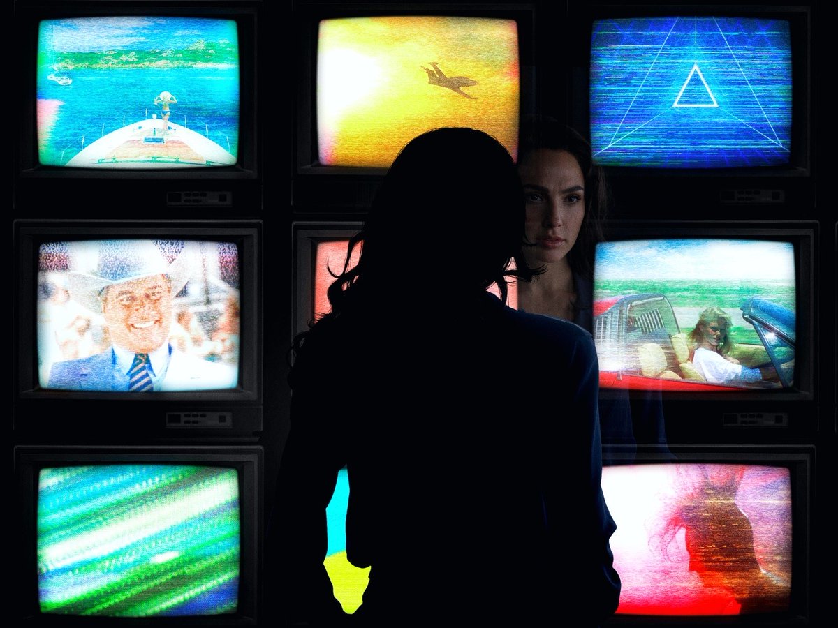 TripPack's tweet photo. The First *Wonder Woman 1984* Trailer Is Here 
 It's pretty epic. Oh, and after it's over, you might want to watch Ryan Reynolds in *Free Guy* too.�! 
 https://t.co/MYri3eFt52 https://t.co/qACER02Ofs
