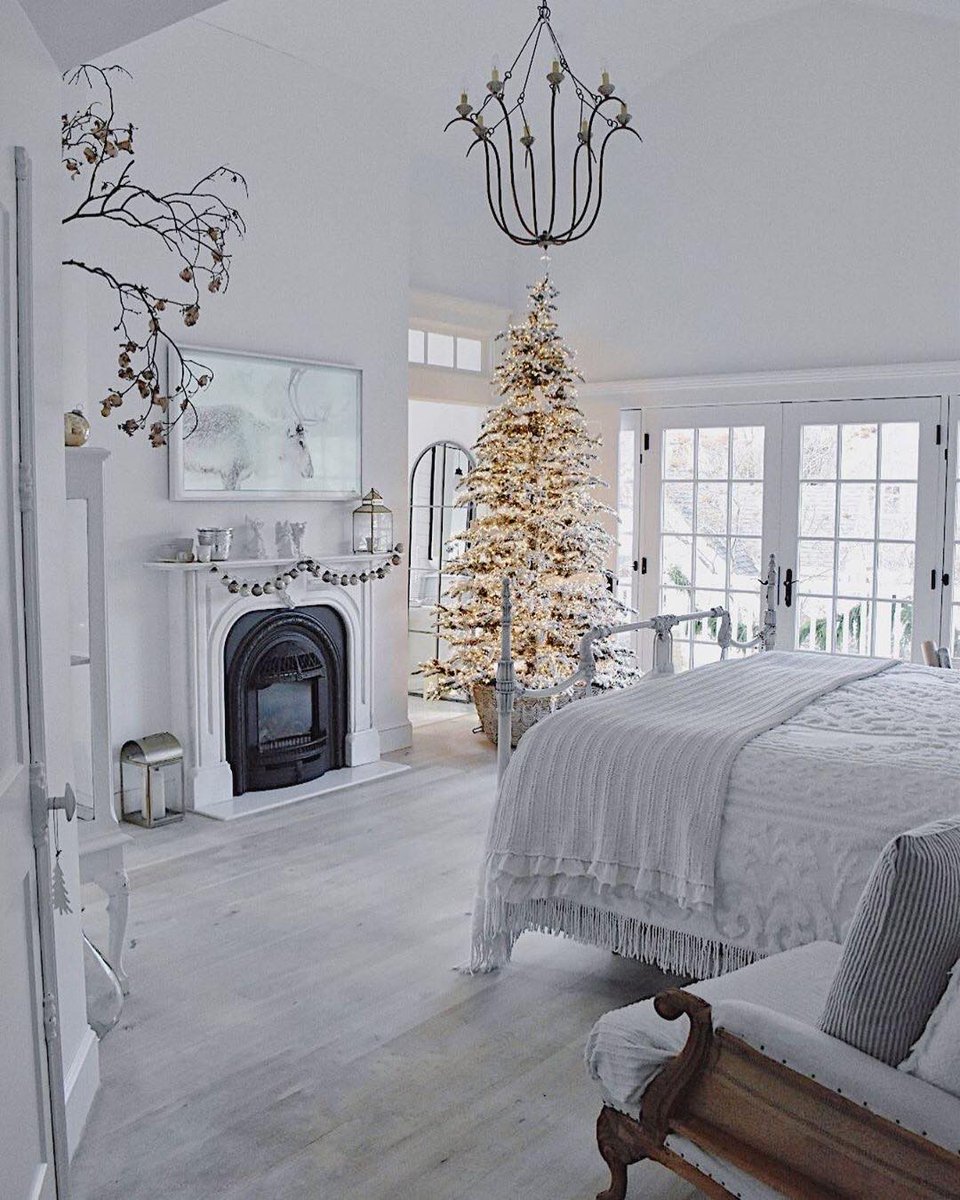 ComfifyHQ's tweet image. Hey decor enthusiasts, are you eager to create your dream house? 🏠 We've created handy e-guides with all the best decor trends that will help you achieve your goal. 📕 Tap on the link m.me/comfify?ref=w7… and get your free e-guide. 🎁⁠
📷 by @FeatherGlass on Instagram!⁠