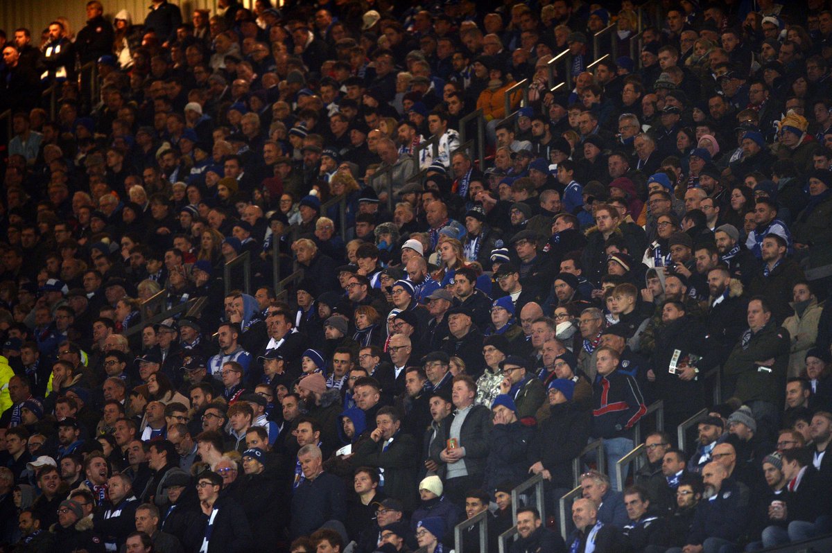 ColU_Official's tweet photo. 😍 What a turn out on a cold night in Manchester! Can you spot yourself? #FanFriday #ColU https://t.co/h3NrdKvwnL