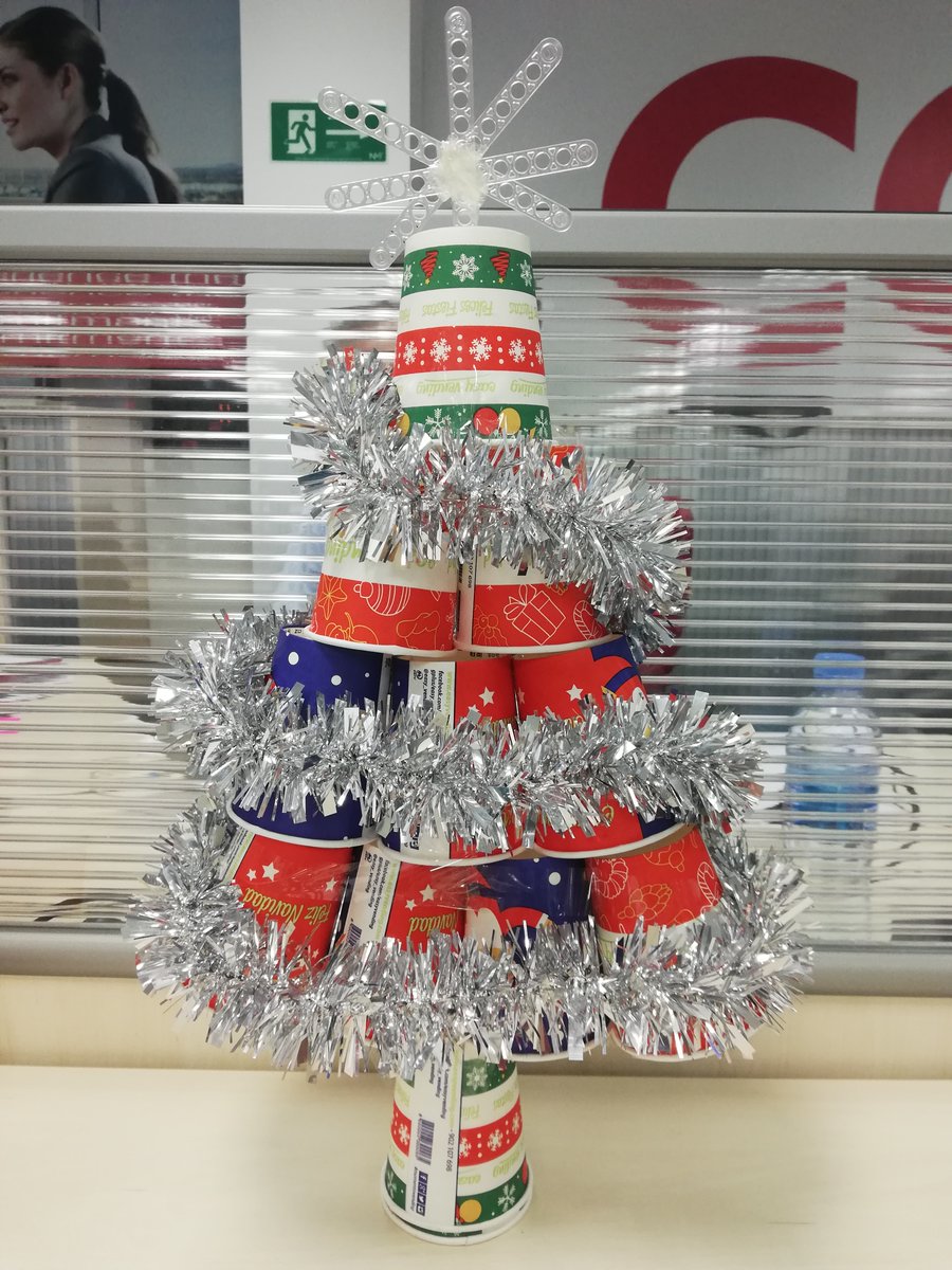 CGI_Spain's tweet photo. 🎄¡El espíritu navideño ha llegado a CGI!🎄Nuestros Miembros han hecho de CGI su hogar decorando de forma muy creativa sus espacios de trabajo https://t.co/0mYcsfxEIu
