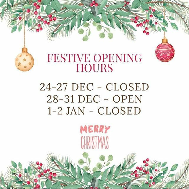 ChapterOneCS's tweet photo. We wish you all a lovely festive time, and that you find time to enjoy good food, good company, and carry out a small good deed for anyone less fortunate than us. 🎄❄ °
#merryandbright #chapteronecoffee #edinburghcoffee https://t.co/t9STBEUt2a https://t.co/MAnO7bIIj7