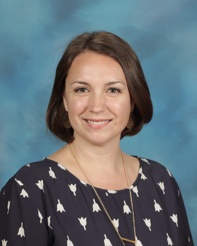VDOE_News's tweet image. Congratulations to @ccpsinfo Middle School Associate Principal, Rebecca Harmon
for being named 2020 Outstanding Secondary School Assistant Principal of Virginia by the Virginia Association
of Secondary School Principals! #VASSP