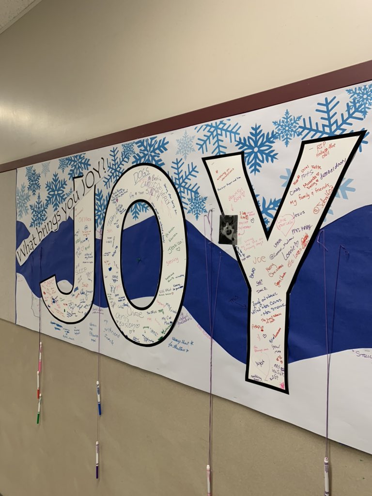 Crook County Culinary classes are spreading the Joy!!! A Cookie for everyone in the school!! Way to spread the Holiday Spirit!  #weareCC