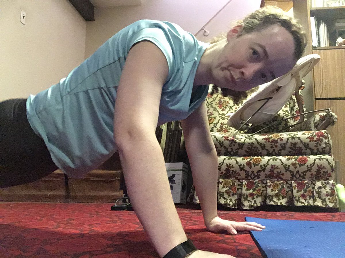 k128iMedia's tweet photo. When it’s 13 degrees out so Indoor workout and yoga this morning. #CompassExchange #adaptiveathlete #adaptiveartist #workout #fitness #fitwomen #Friday #Motivation #FitnessMotivation #EssentialTremor #Warrior #pushinglimits #inspire #NeverGiveUp #yoga https://t.co/b6BI9H4yYk