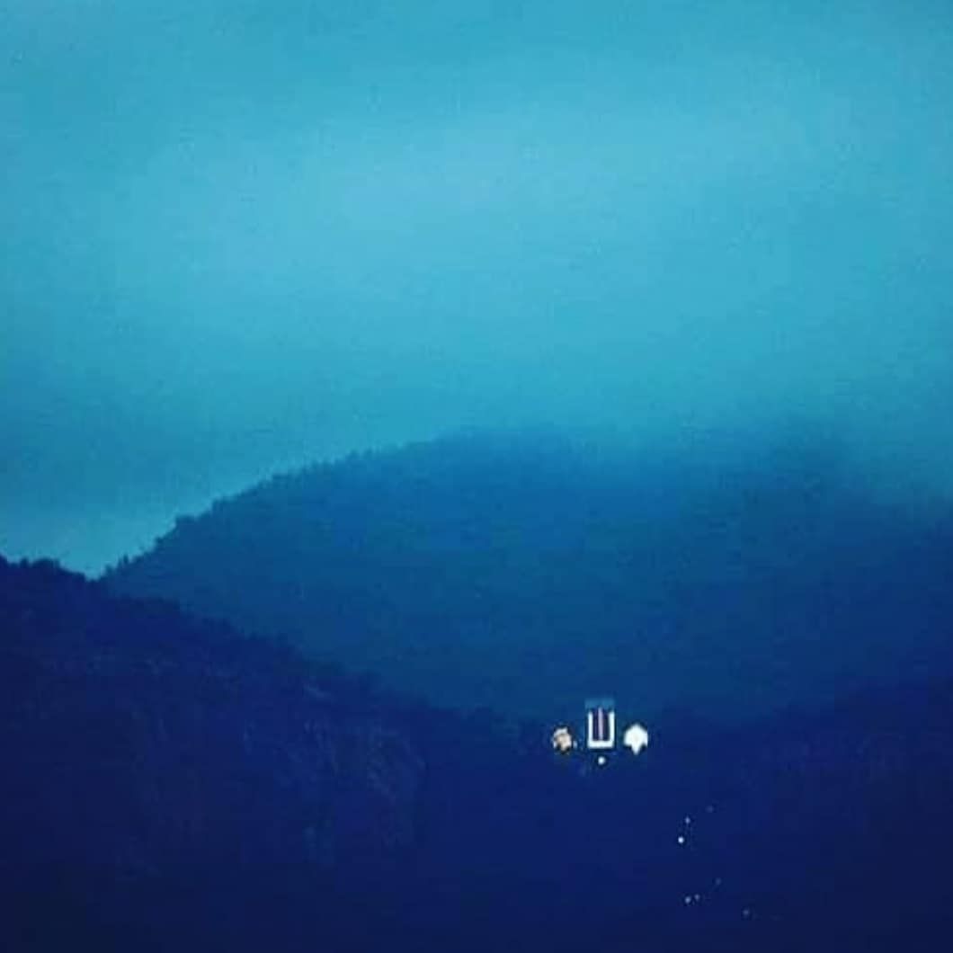 నిండితివీ  అఖిలాండకోటి 
బ్రహ్మాండముల రామా
నిండుగ మది నీ నామము దలచిన 
నిత్యానందము రామా 🙏🙏🙏🙏
మా గోవిందుడే మా రాముడు