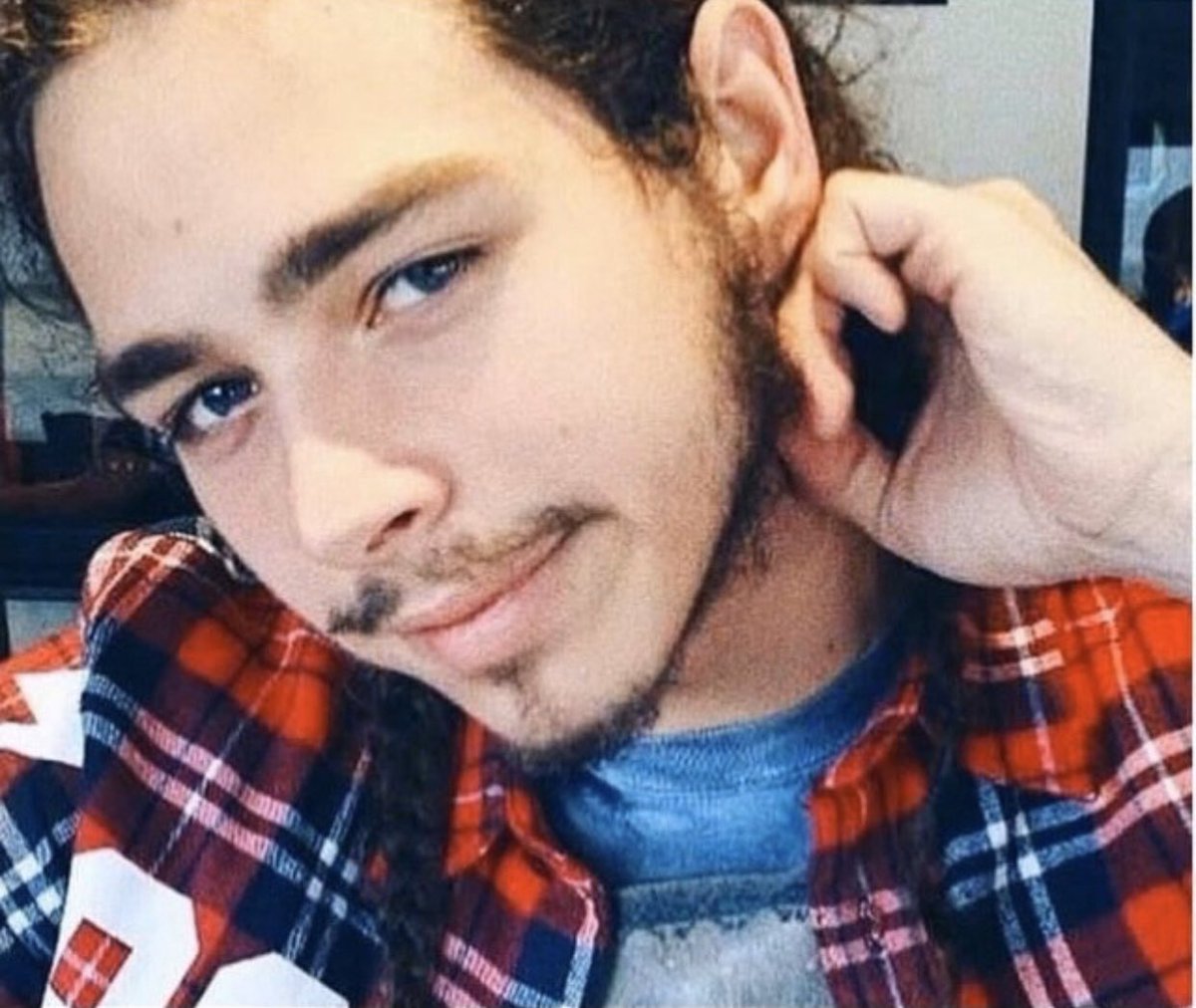 SLEAKtheGEEK's tweet photo. 🎄❤️ Happy Holidays, Post Fam!❤️🎄 @rriproarin @PostMalone @jodiepost #Posty #RichPost #PapaPost 👏🏻👏🏻👏🏻#PostFam #HappyHolidays #Festive #Christmas #PostMalone #AustinPost #YoungAustin #BabyAustin #BabyPost #PostFamily #MerryChristmas 🎄❤️ https://t.co/VGZ6y8KnSx