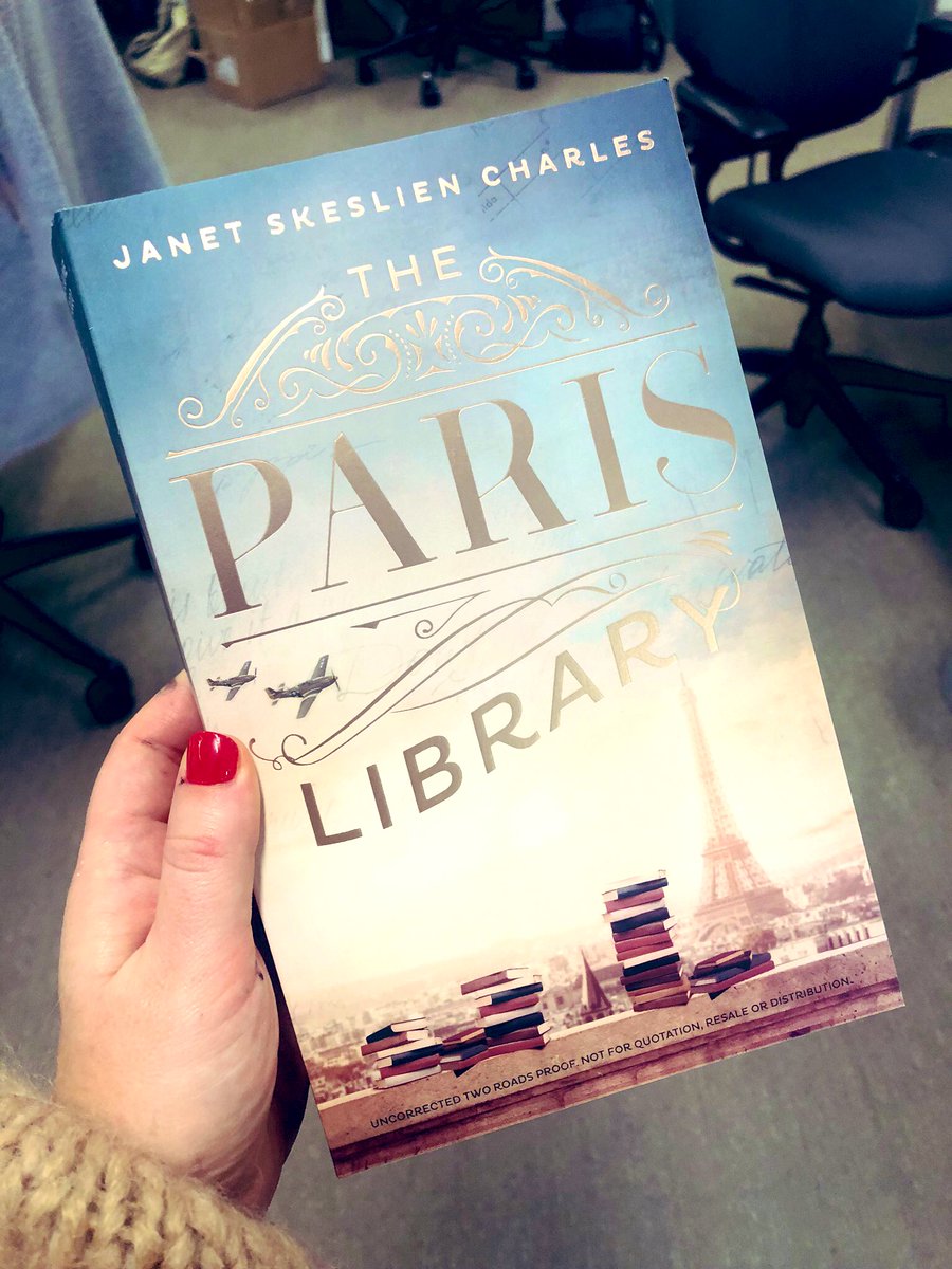 BethanFerguson's tweet image. Out of office ON. First read of Christmas at the ready thanks to @EmmaPetfield ❤️🎄#TheParisLibrary